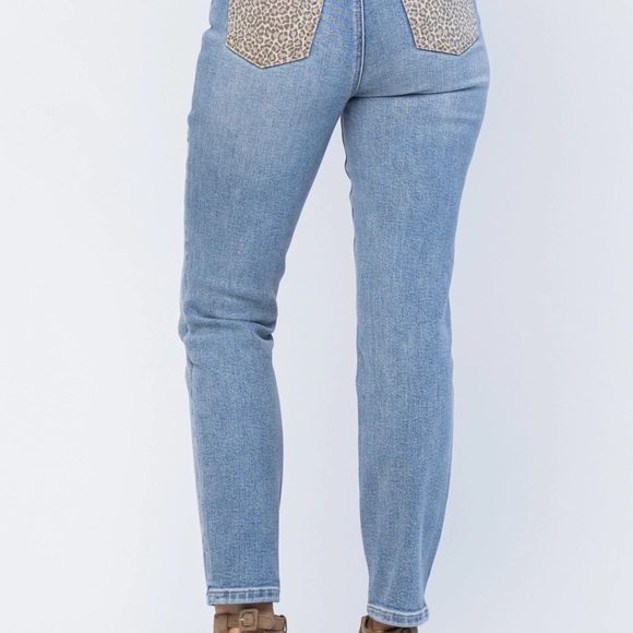 Judy Blue Hi Rise Cheetah Camo Slim Fit Skinnies Jean